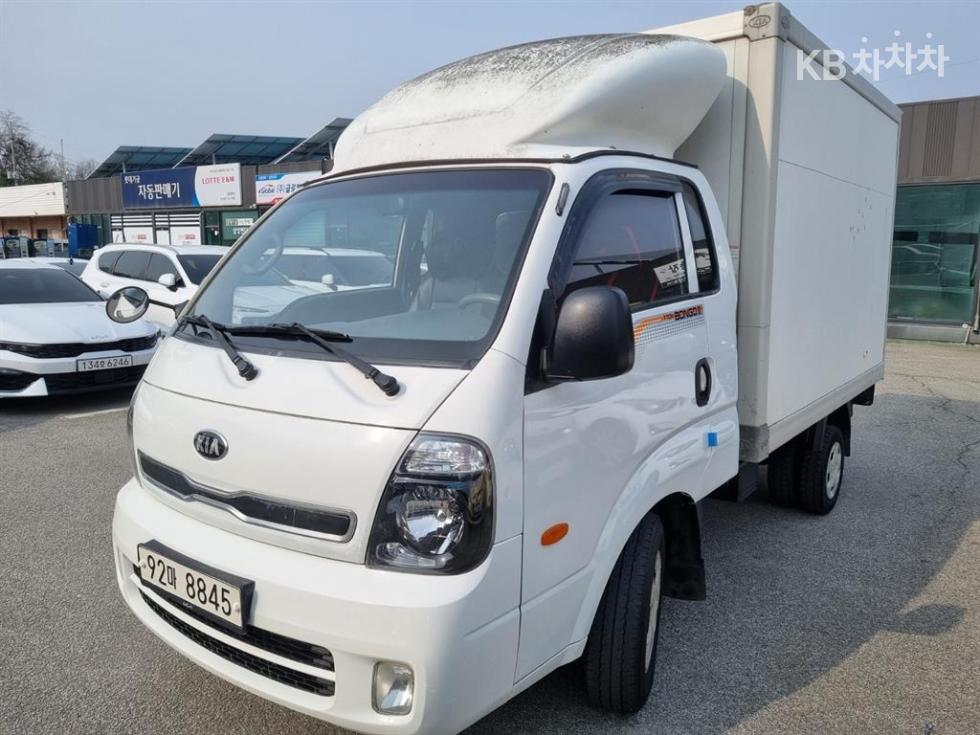 2013 - kia bongo iii