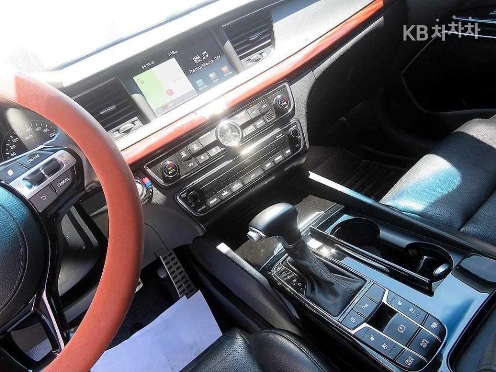 2016 - kia k7