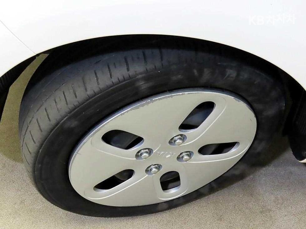 2019 - kia ray
