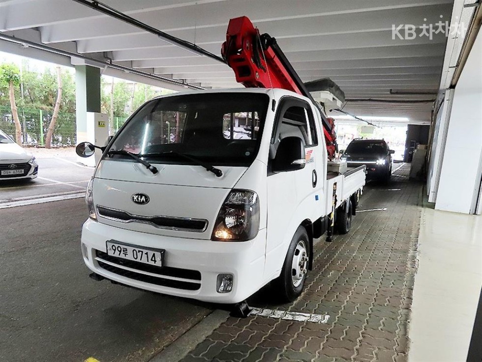 2018 - kia bongo iii
