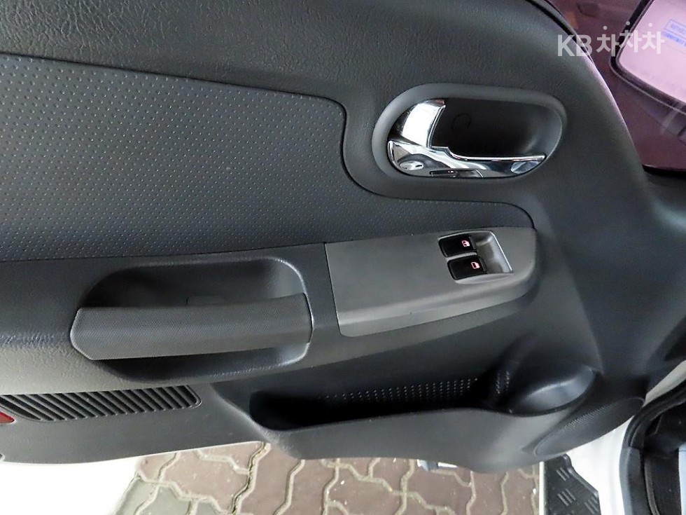 2018 - kia bongo iii