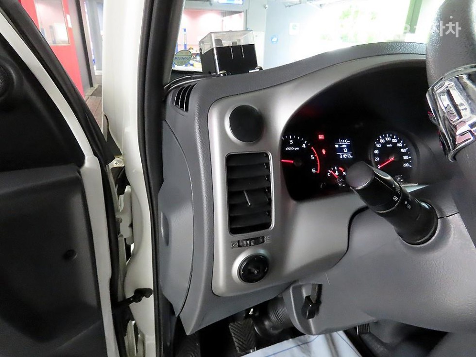 2018 - kia bongo iii