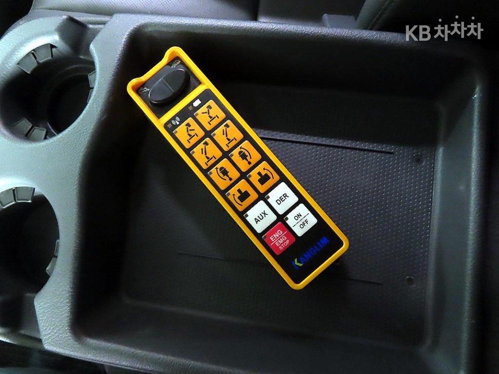 2018 - kia bongo iii