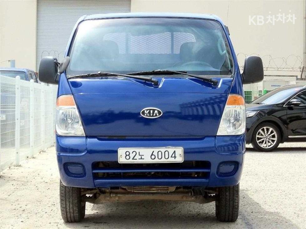 2010 kia bongo iii