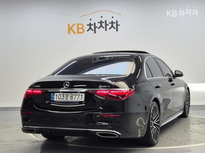 Mercedes-Benz S-klasse — miniaturë 3