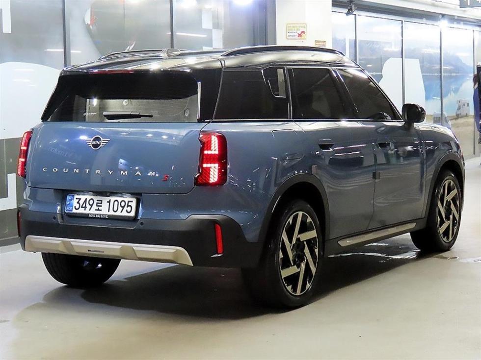 2025 - mini countryman