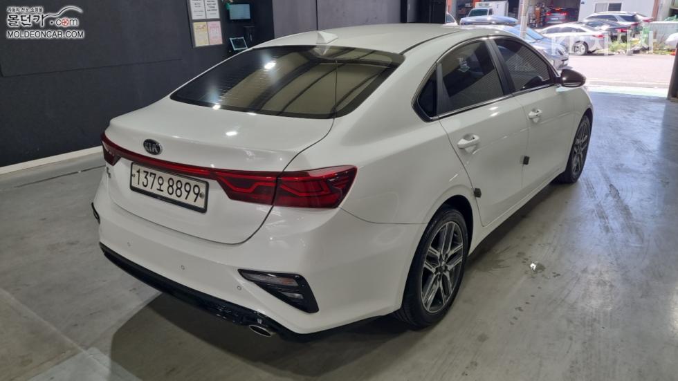 2020 - kia k3