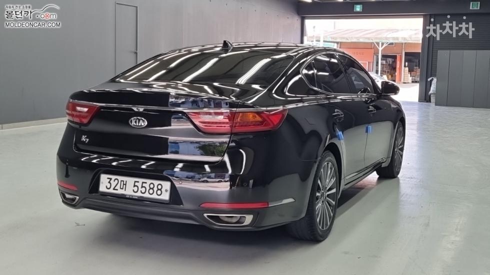 2018 - kia k7