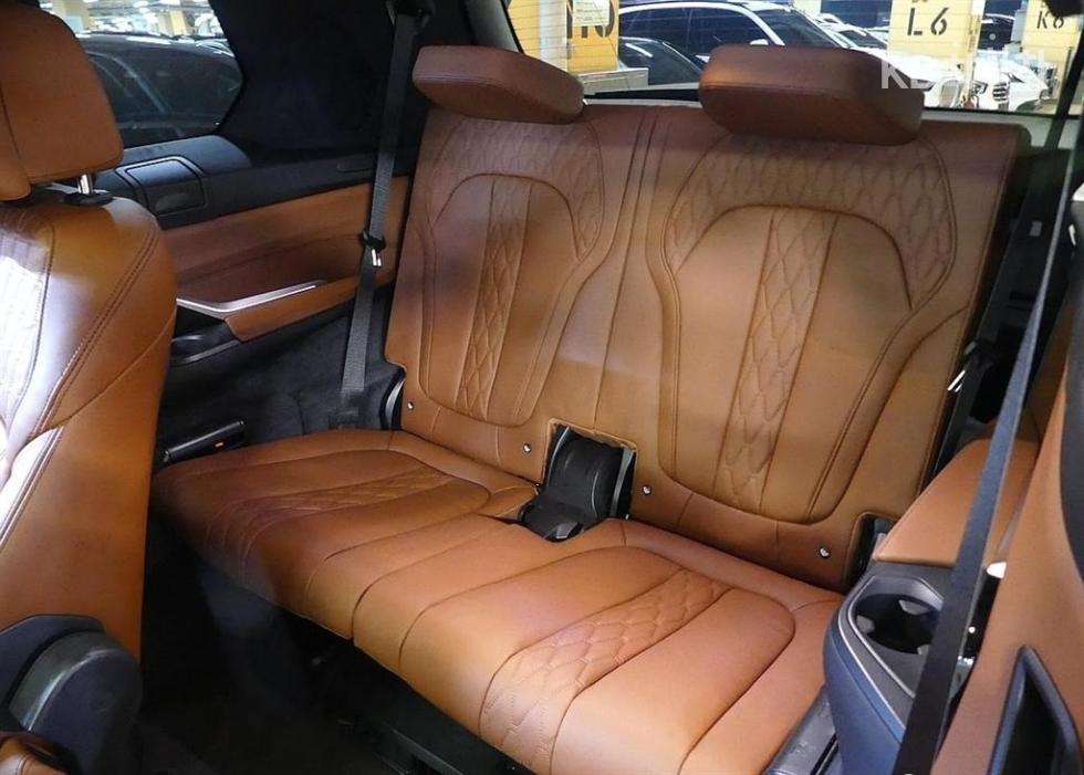 BMW X7 — miniaturë 18