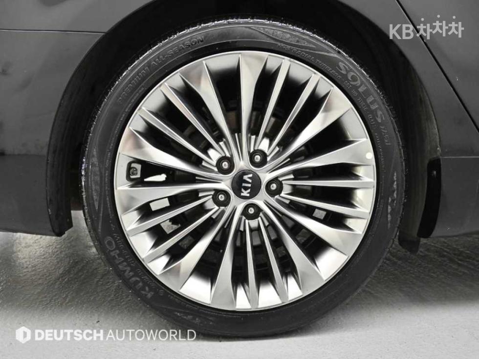 2017 - kia k7