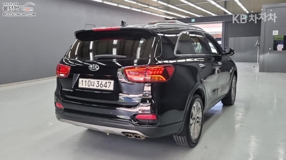 2019 - kia sorento