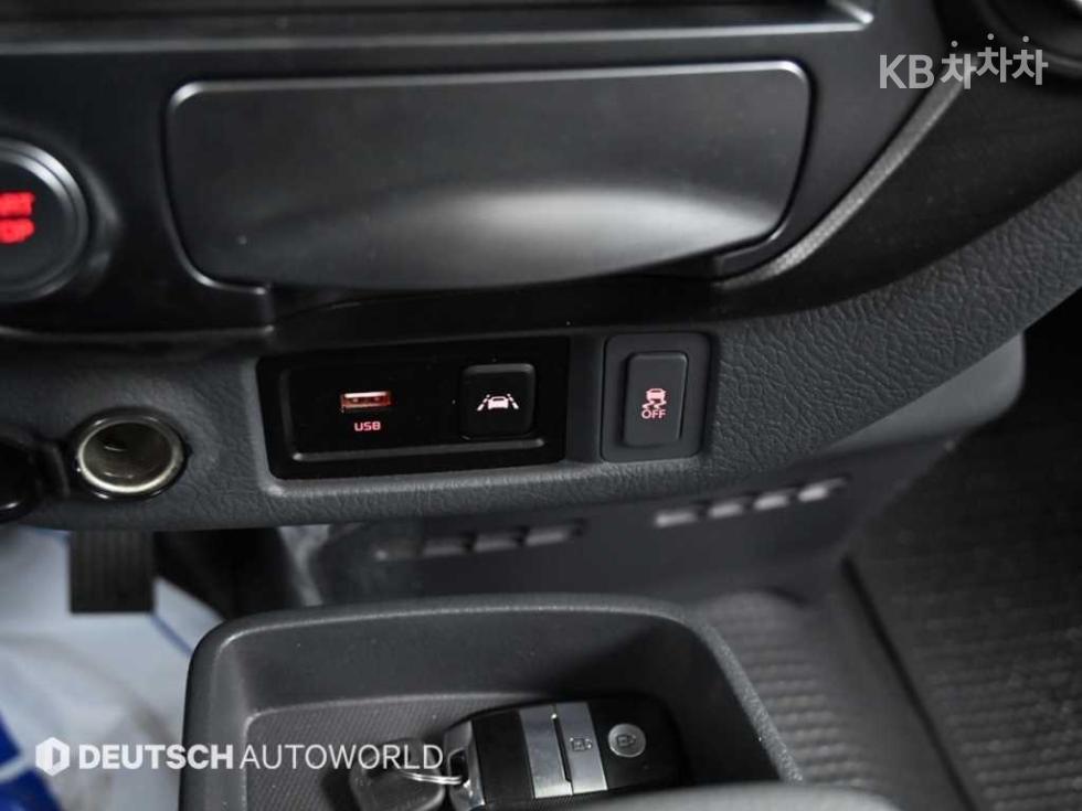 2021 - kia bongo iii