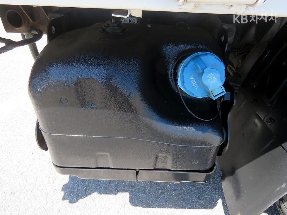 2020 - kia bongo iii