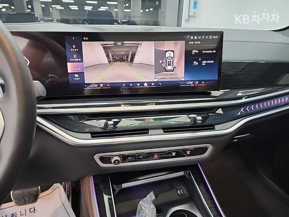 BMW X5 — miniaturë 10