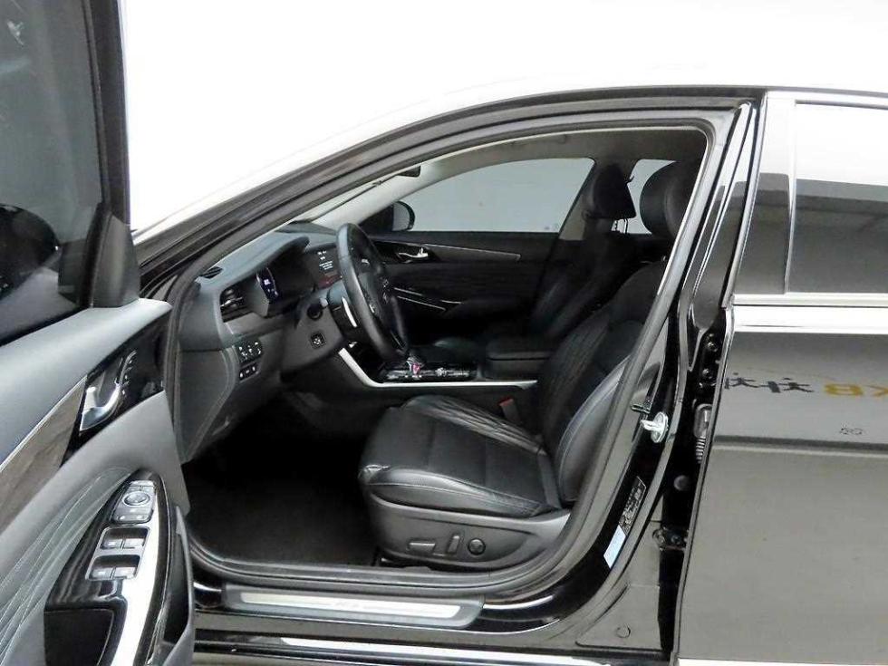 2021 - kia k7