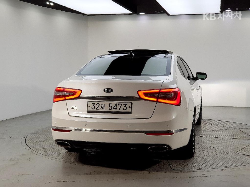 2013 - kia k7
