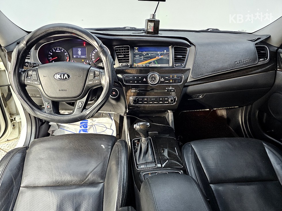 2013 - kia k7