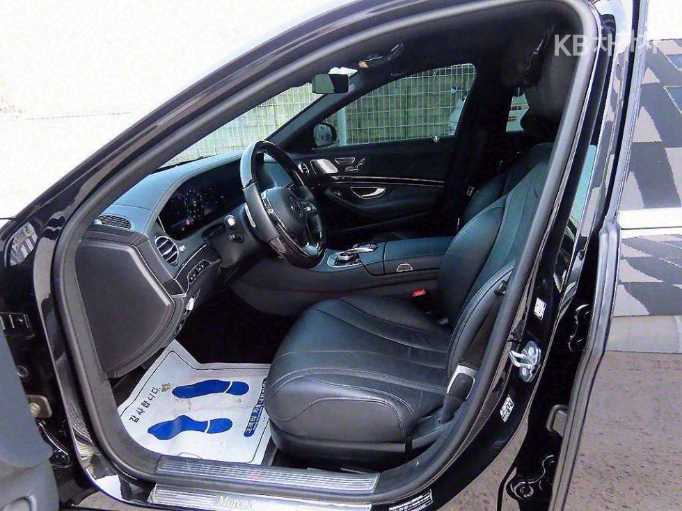 2019 Mercedes-Benz S photo