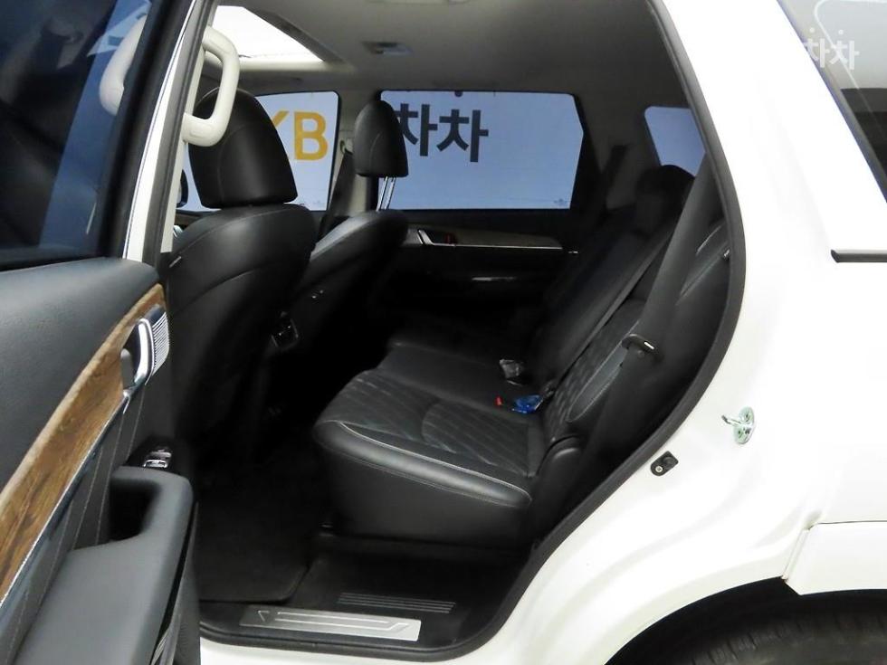 2020 - kia mohave