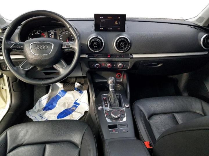 Audi A3 NEW 25 TDI Dynamic 8V 6