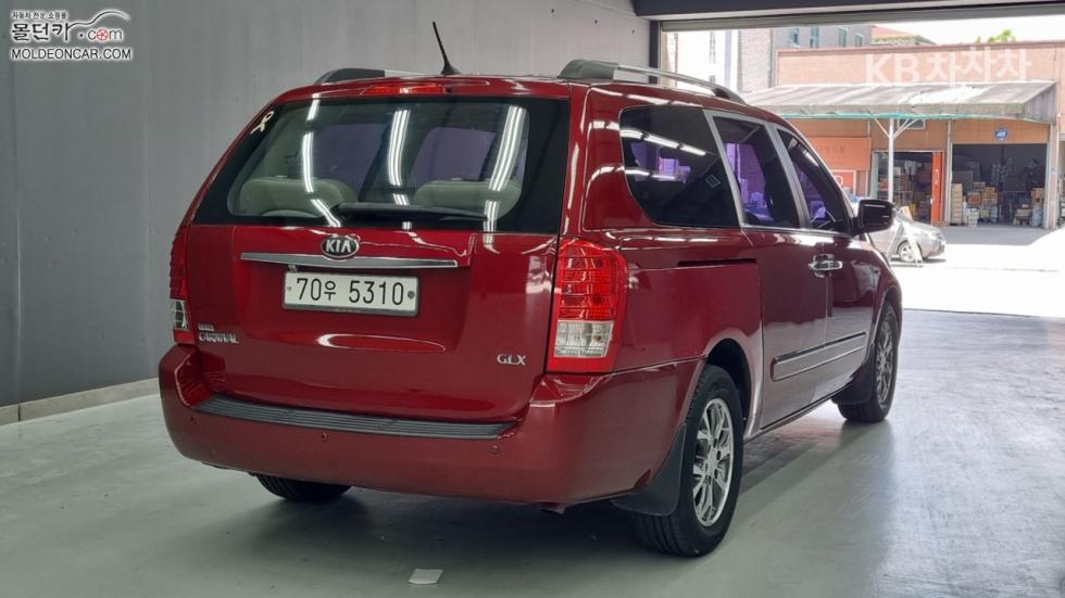2013 - kia carnival