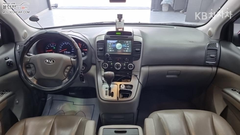2013 - kia carnival