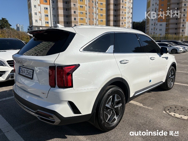 2023 - kia sorento