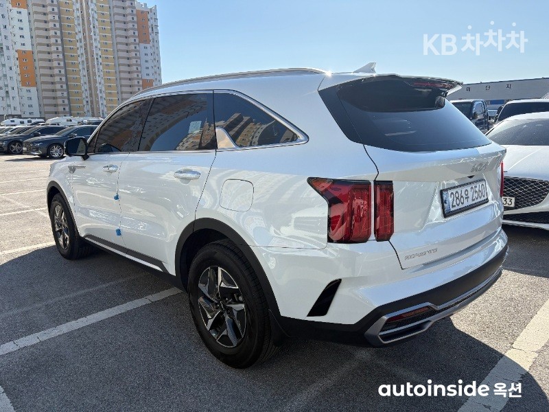 2023 - kia sorento