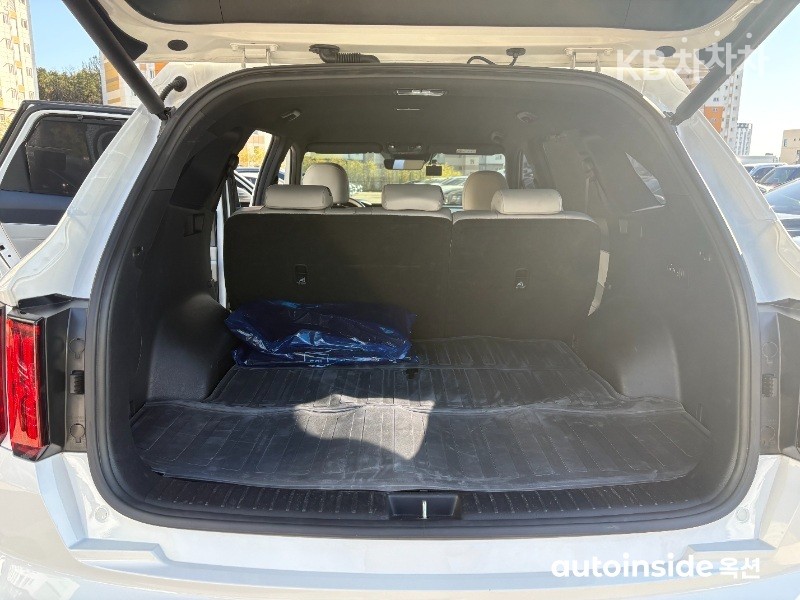 2023 - kia sorento