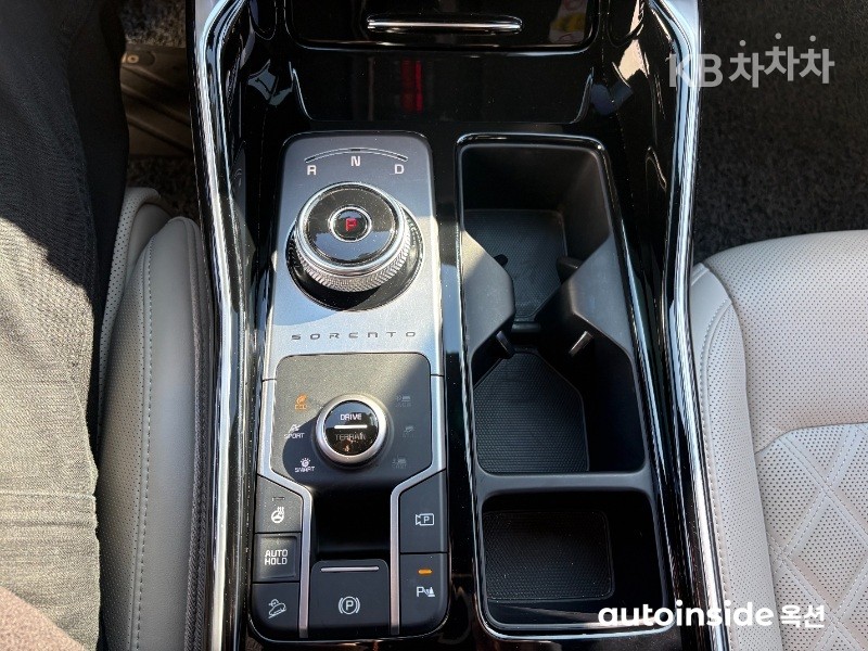 2023 - kia sorento