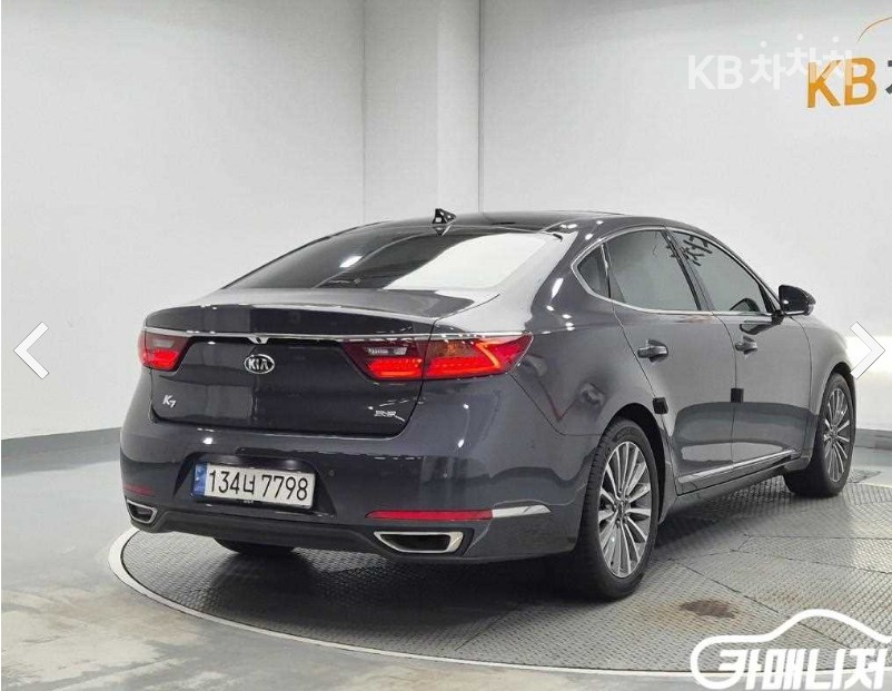 2018 - kia k7