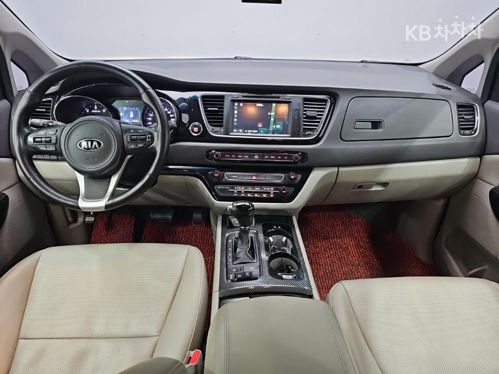 2016 - kia carnival