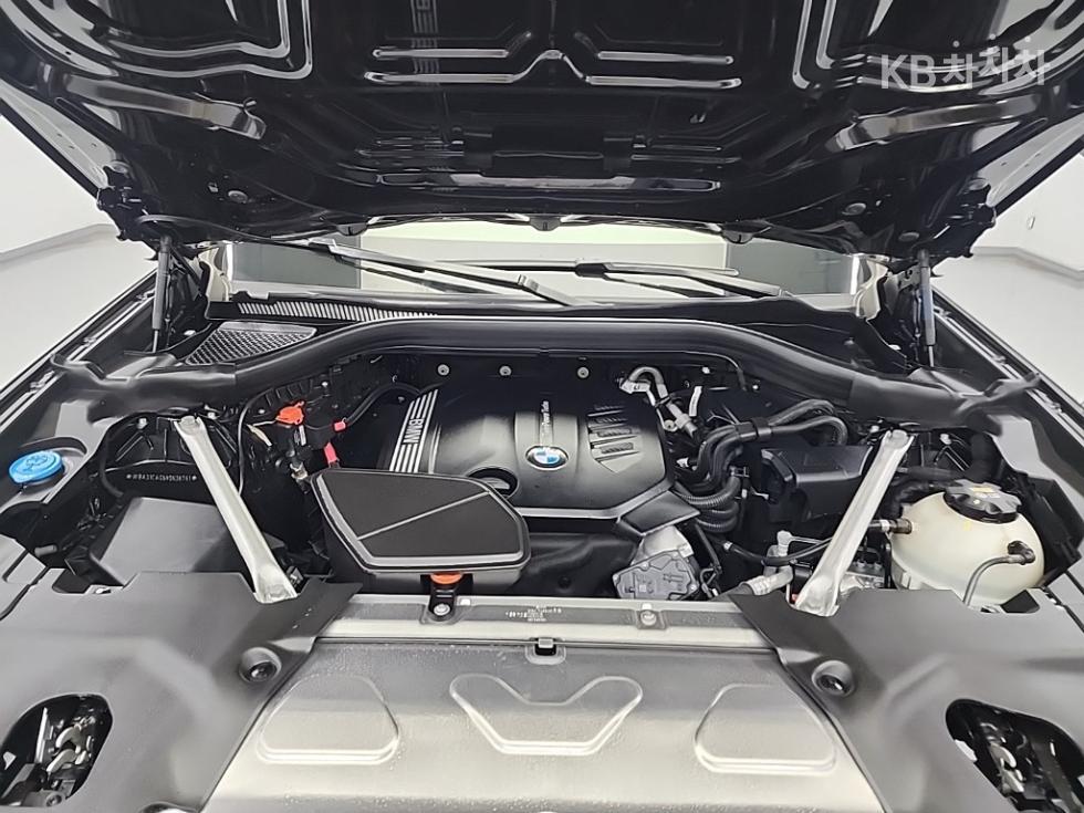 2022 BMW BMW New X4 (G02) photo
