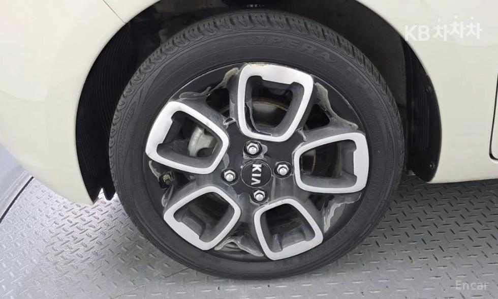 2018 - kia ray