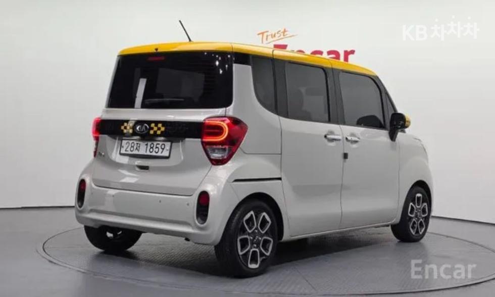 2018 - kia ray
