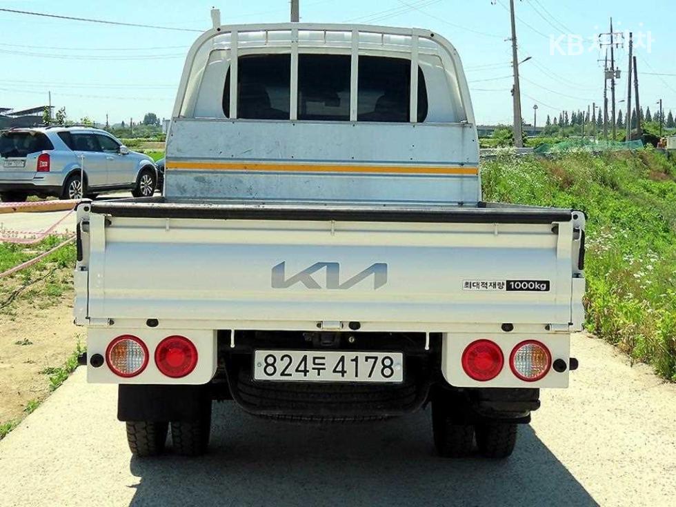 2022 - kia bongo iii