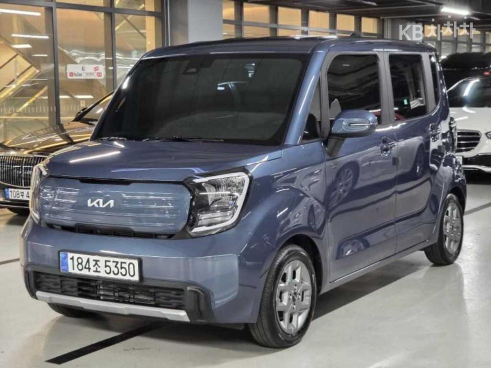 2025 - kia kia