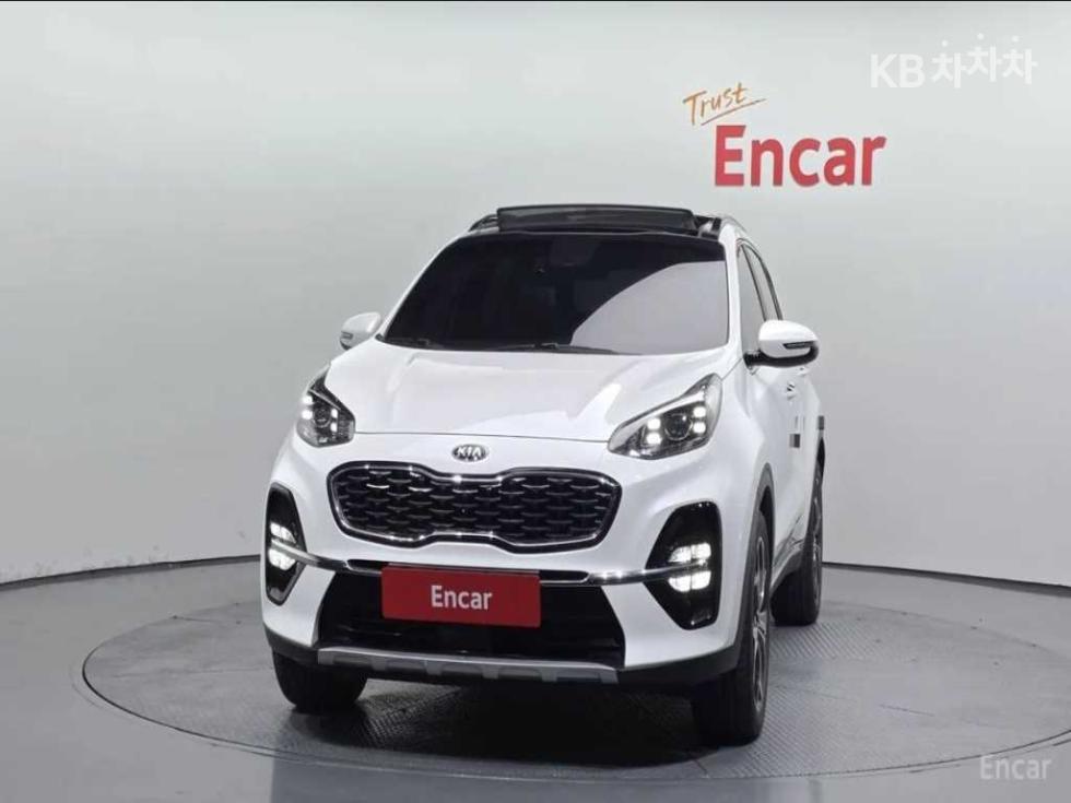 2020 - kia sportage
