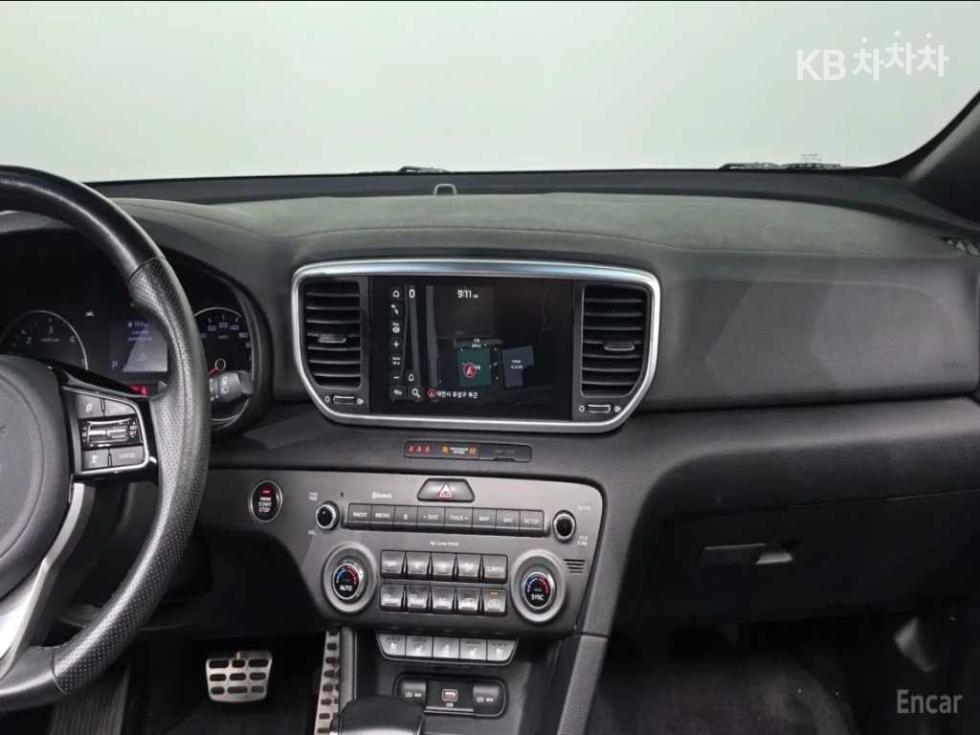 2020 - kia sportage