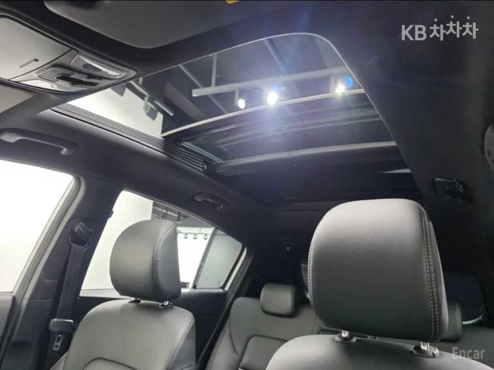 2020 - kia sportage