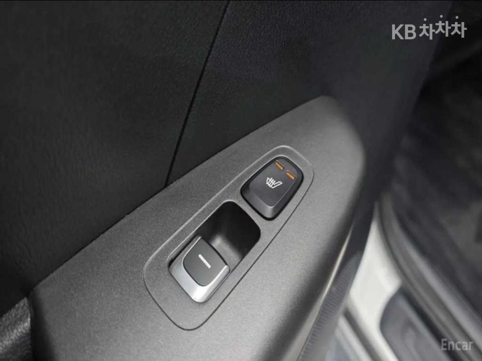 2020 - kia sportage