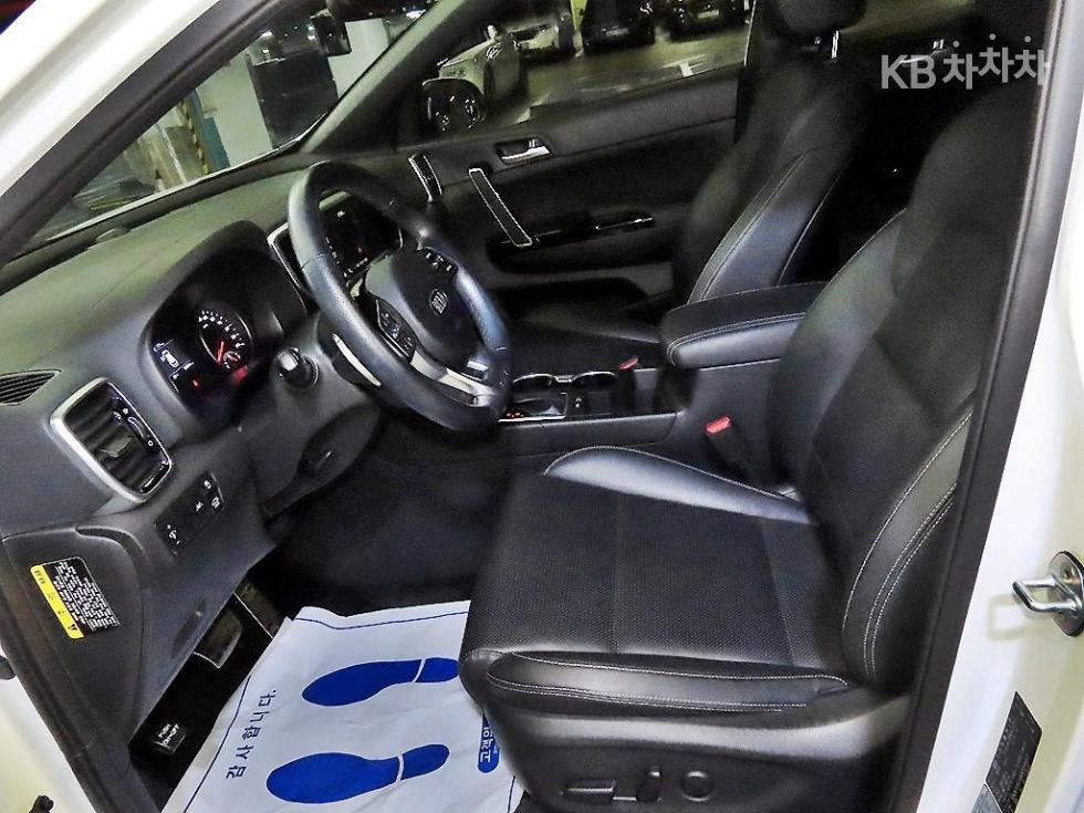 2019 - kia sportage