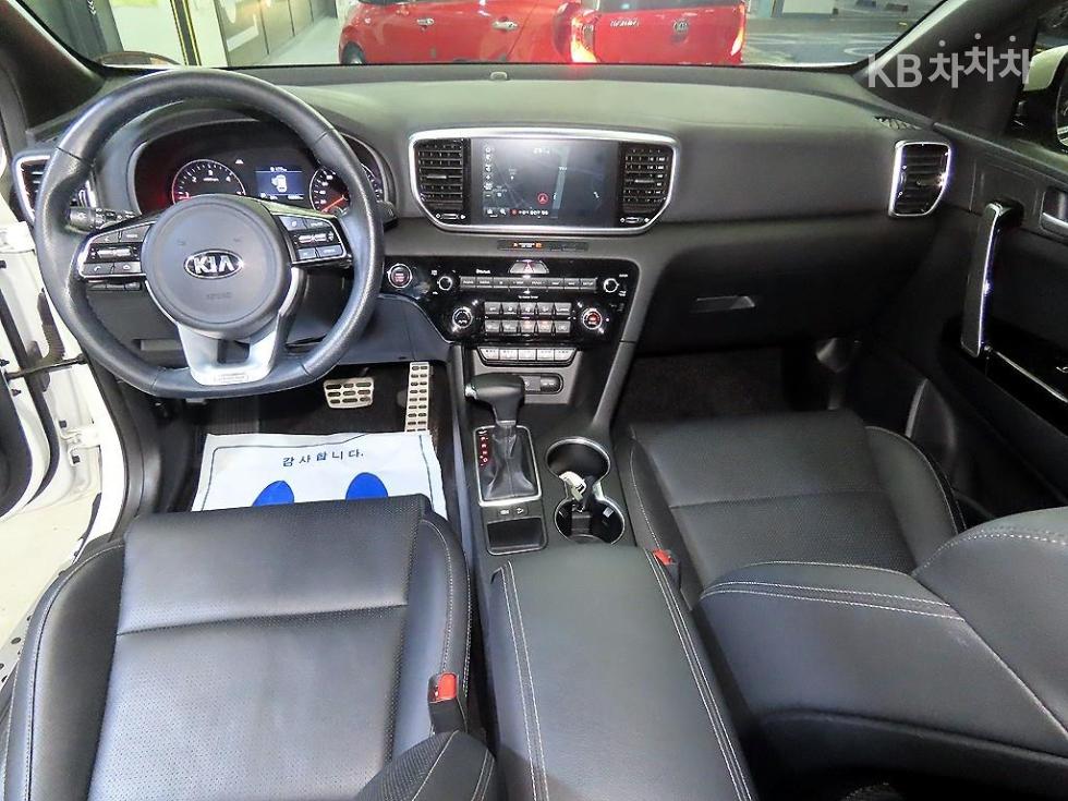 2019 - kia sportage