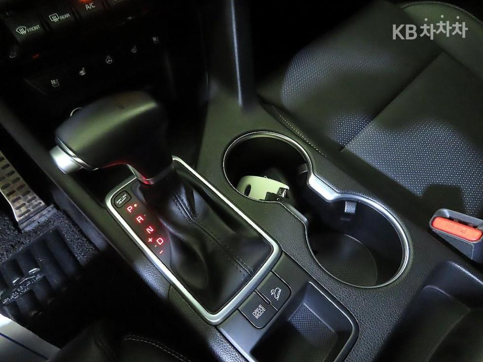 2019 - kia sportage