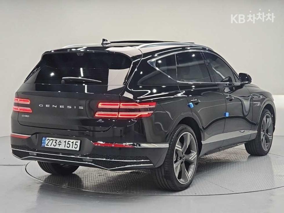 2024 Genesis GV80 photo