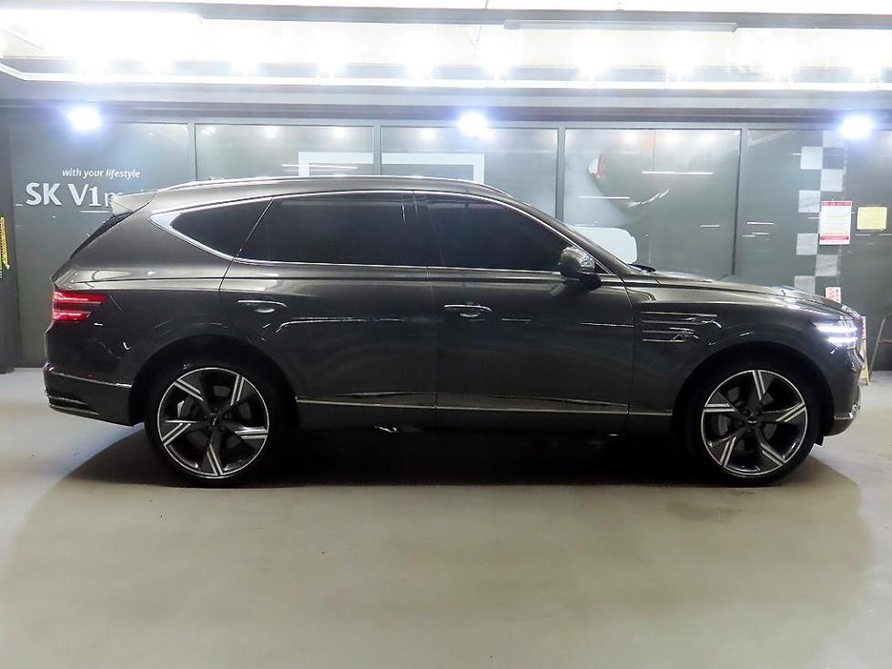 2024 Genesis GV80 photo