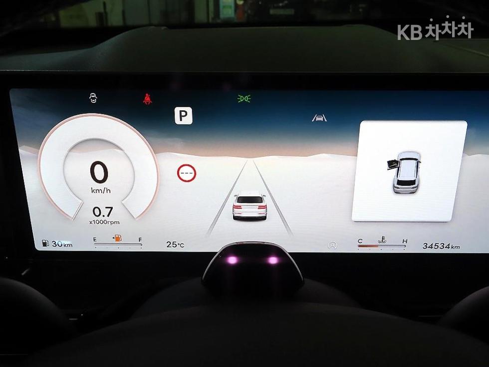 2024 Genesis GV80 photo