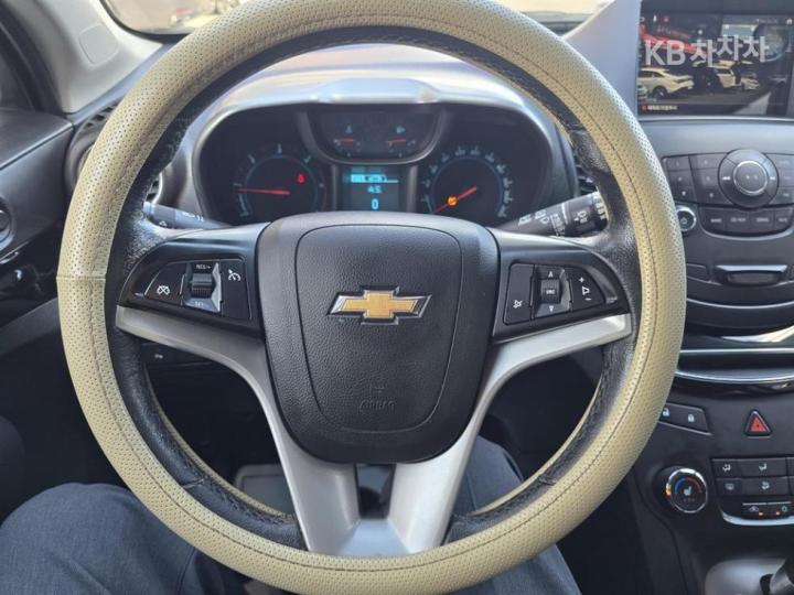 Chevrolet Orlando LT Safety Pack 9