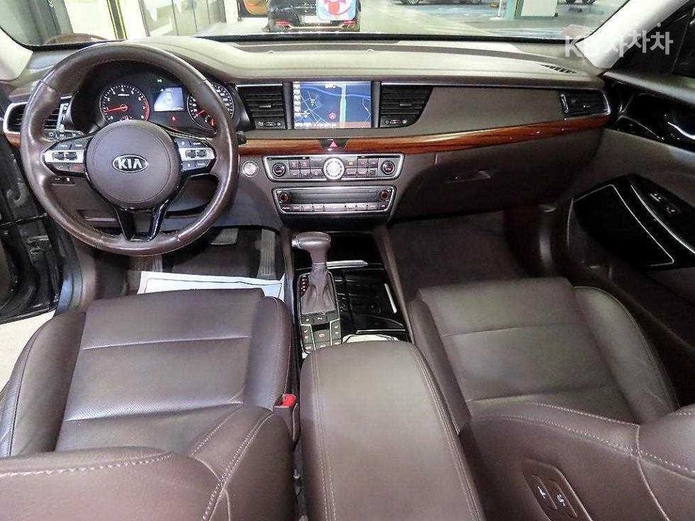 2016 - kia k7