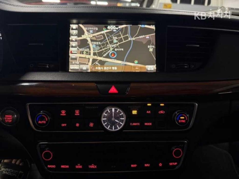 2017 - kia k7